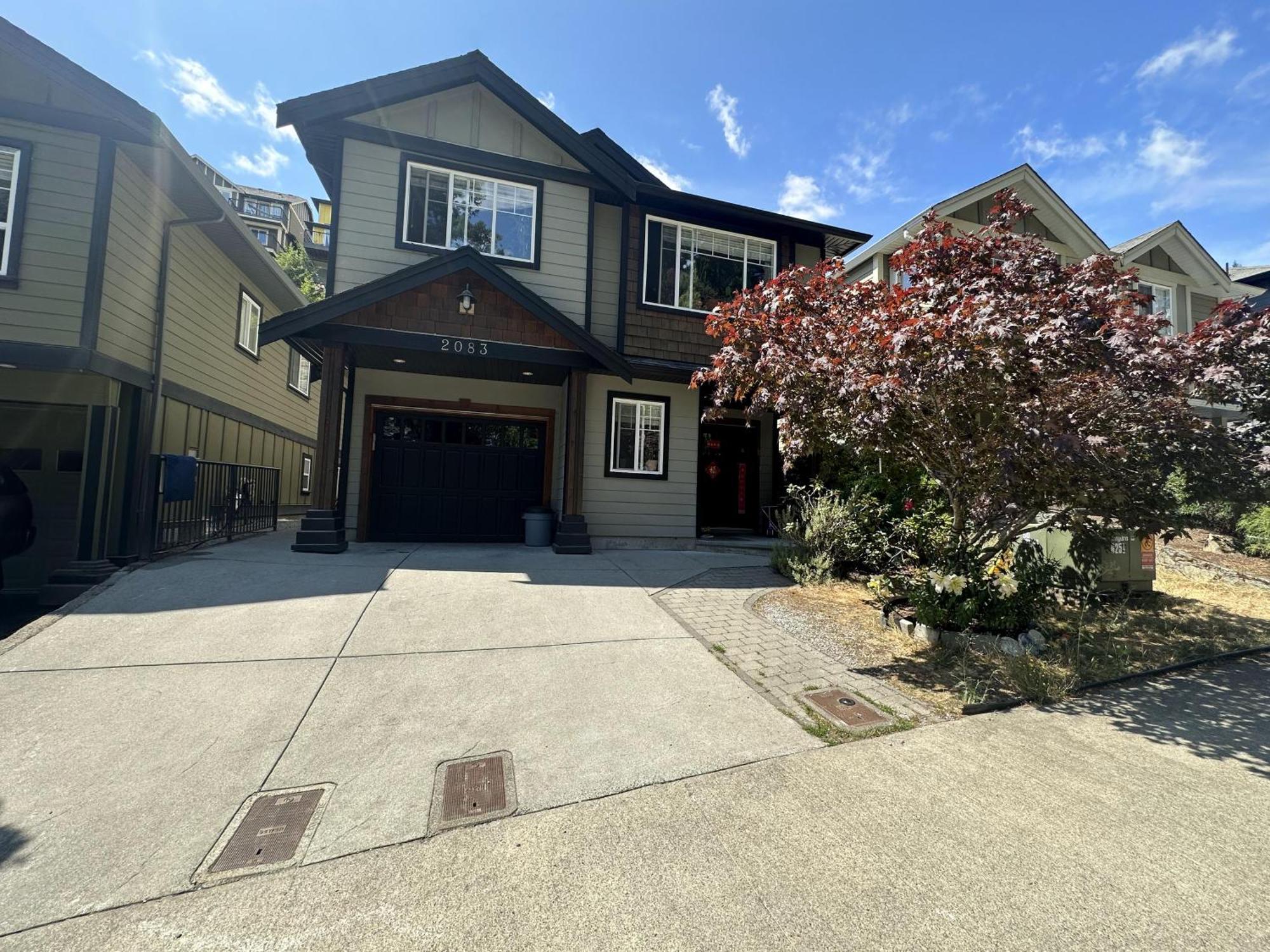 Separate Entry Sweet Home Victoria Exterior foto